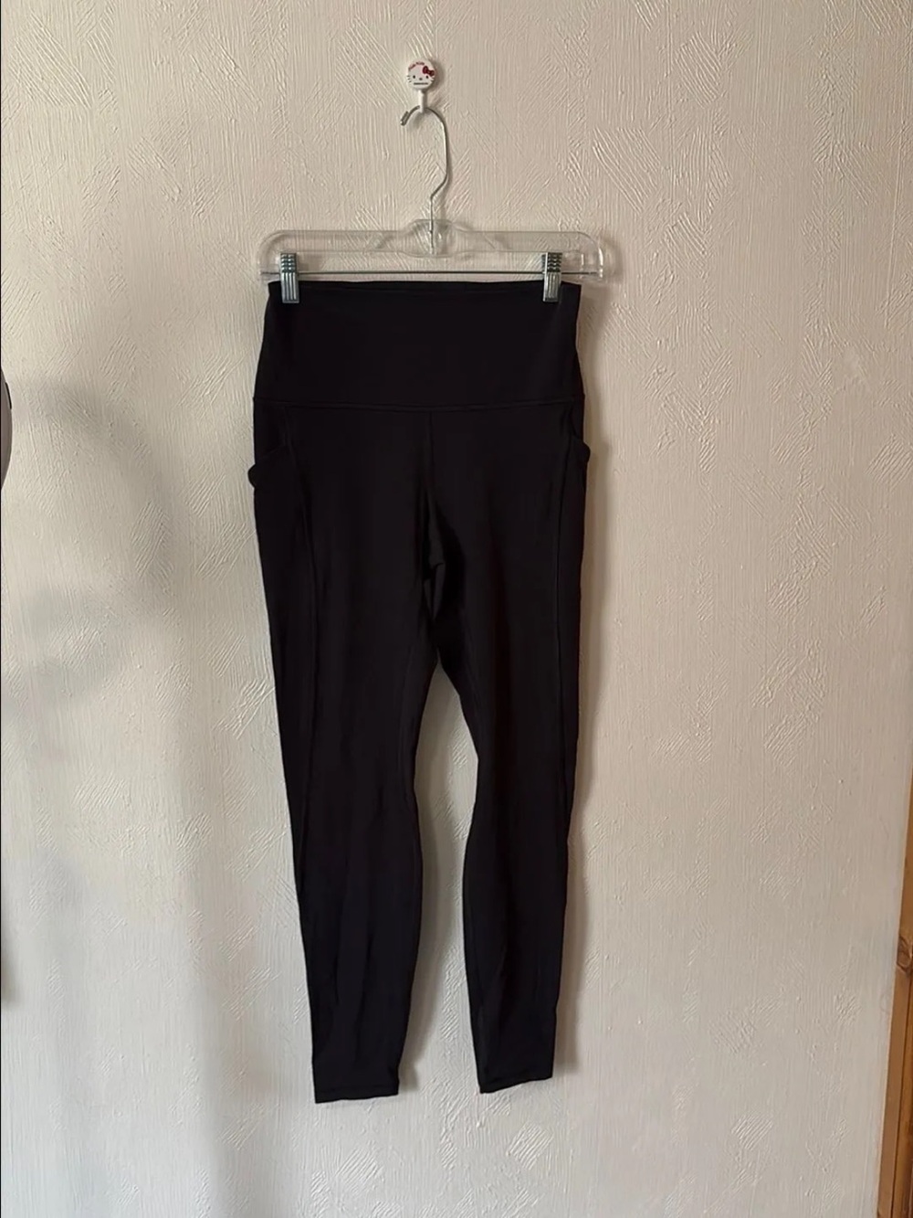 Lululemon Black Align Size 8 28”